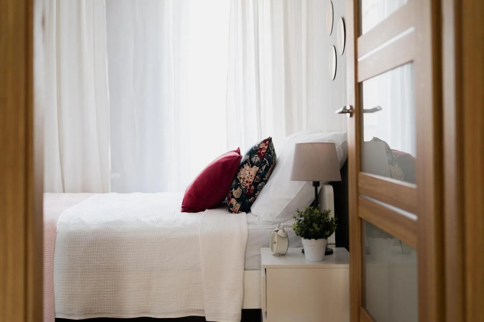 Big Apartment Old Town - 3 Rooms- 7 People-Lift- Near Town Hall Wroclaw